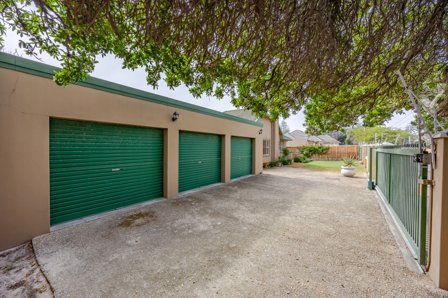 3 Bedroom Property for Sale in Milnerton Central Western Cape